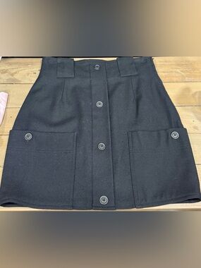 Malisy Made in Italy Wool mini skirt
